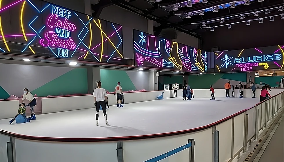 Blue Ice Skating Rink @ Sunway 163 Mall